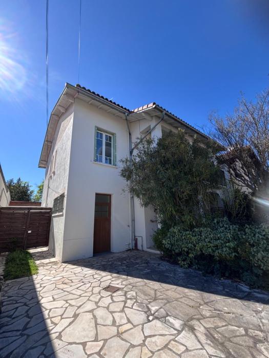 Bel appartement duplex lumineux