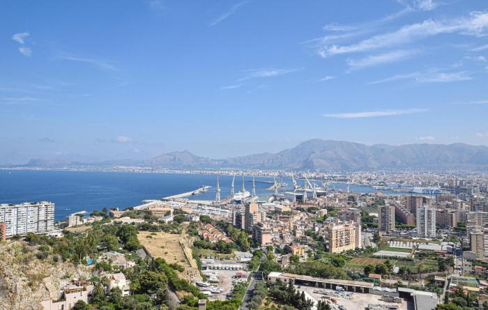 Stunning Apartment In Palermo With Wifi