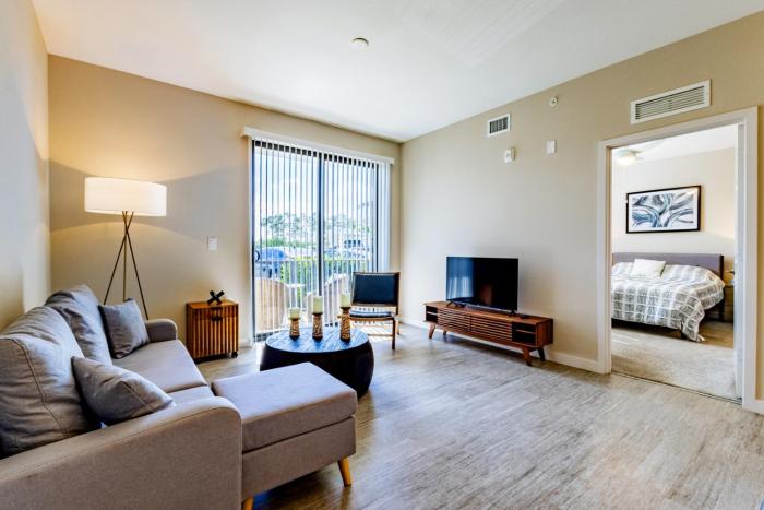 1BR Condo in Fort Myers | Pool + Gym + BBQ