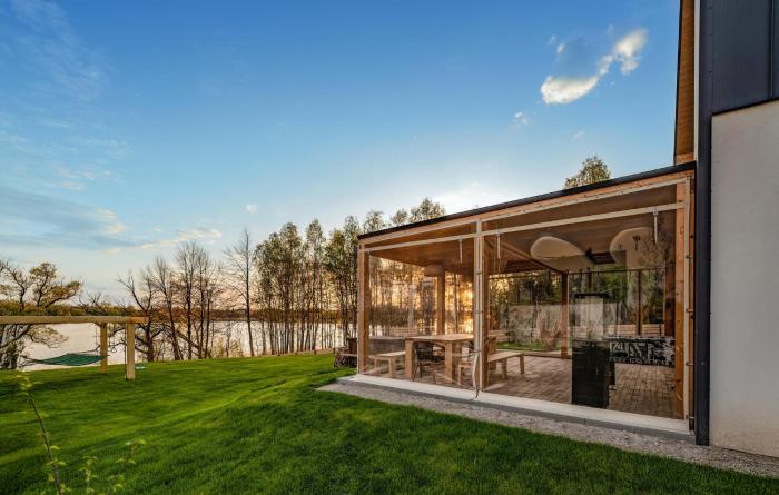 Lovely Home In Ostrowite With House Sea View