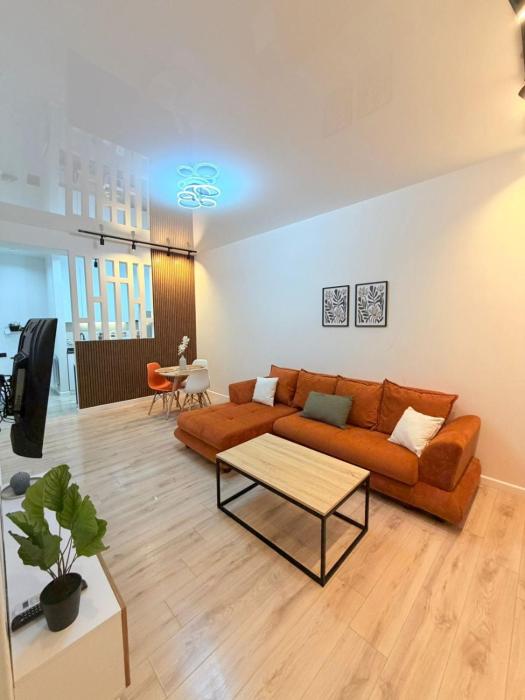 Luxury 2BRApartment on Shartava 28th FloorCityView