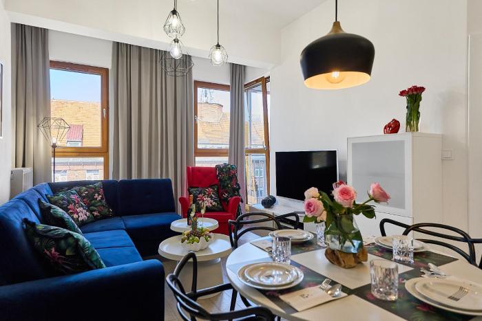 Golden Hour Apartments - Platan Tower 36