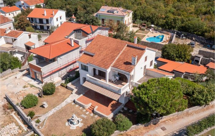 Awesome Apartment In Kraljevica With Wifi