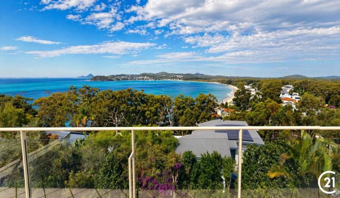 Panoramic Water Views from a Coastal Retreat