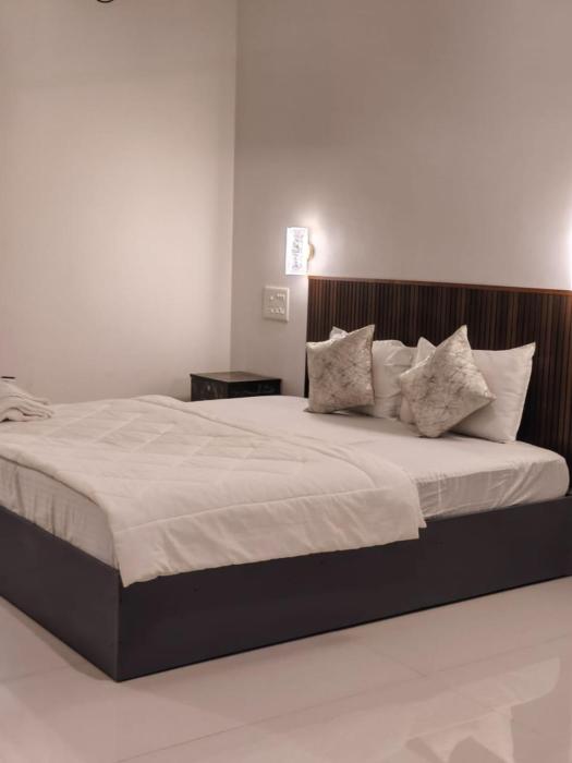 Myday Inn by Znormhomes
