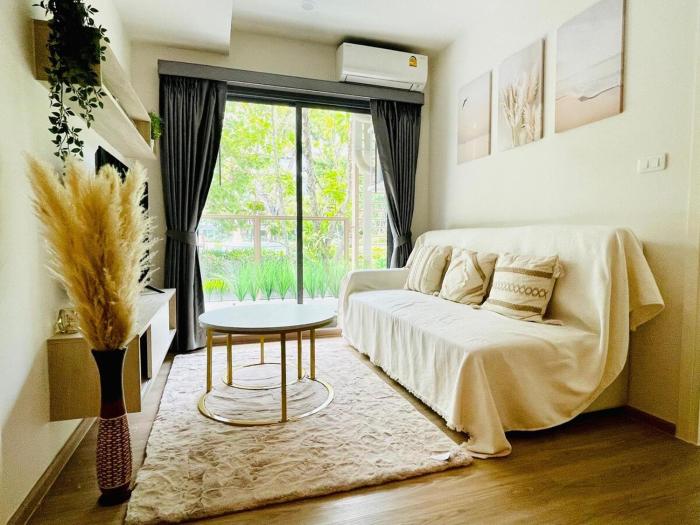 Phyll Phuket Central