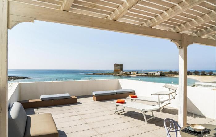 Cozy Apartment In Porto Cesareo With Wifi