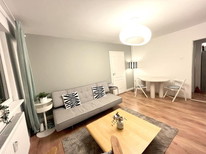 Lola’s apartament close to city center
