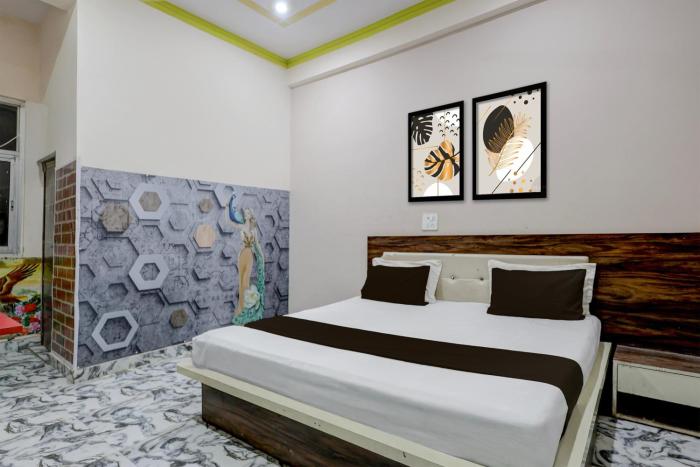 Spot On Shukhdev Hotel