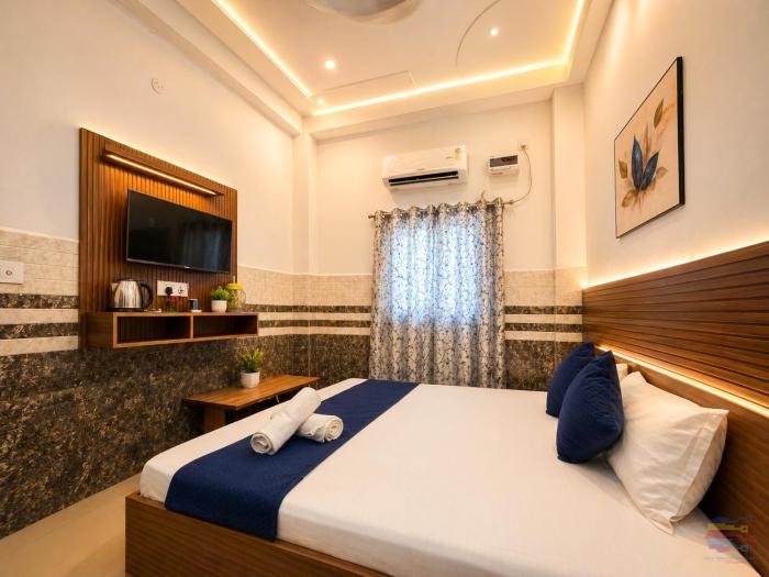 K D Dham Hotel -Near Prem Mandir Vrindavan