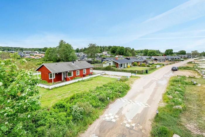Renovated Beach House With Unique Location