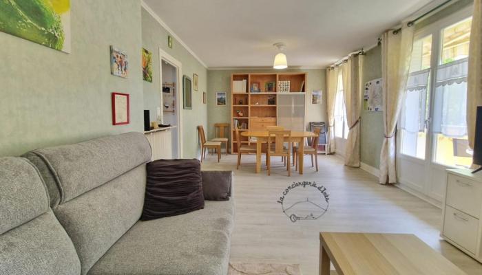 VirVolcans - Terrasse Parking Garage privatif