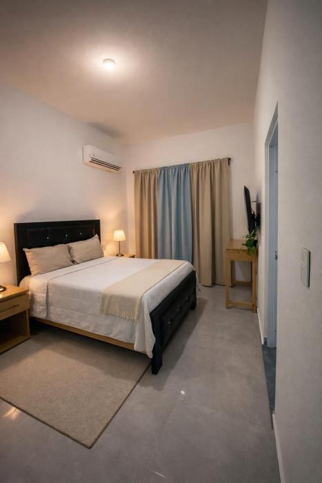Suite moderna en Cabrera cerca de playas con aire, WiFi y parking