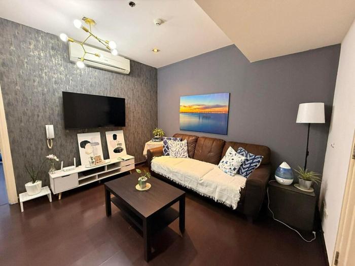 The Gramercy Luxury Makati Staycation Apartment