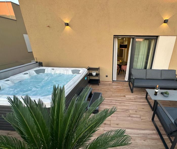 Apartment EMMA Ciel with jacuzzi and sauna