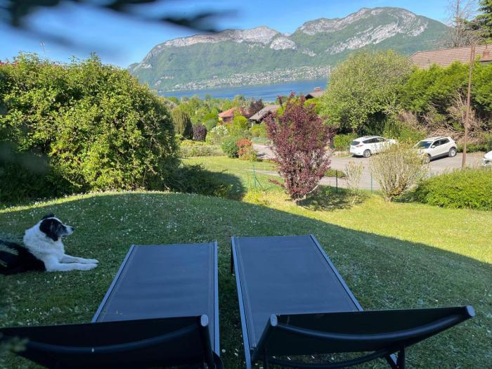 Appartement Sevrier terrasse et jardin