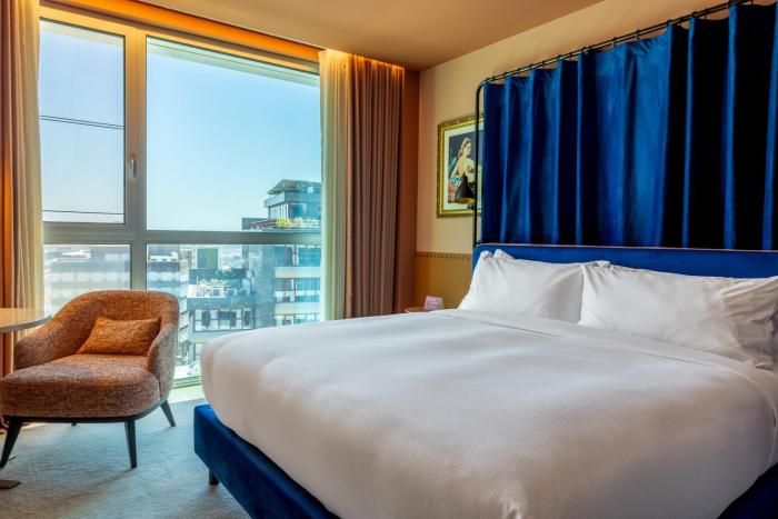 Cenica Porto Hotel, Curio Collection By Hilton