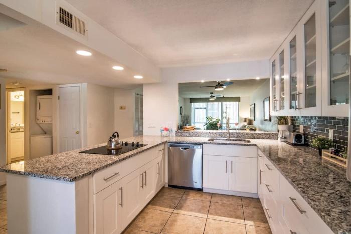 4601 W 46th Street court