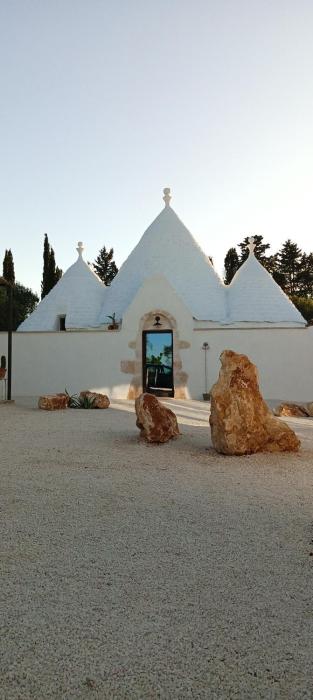Trullo Biancolatte