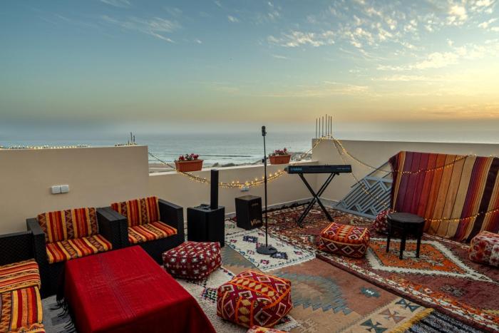 Sound of the Ocean Hostel - Musical Hostel