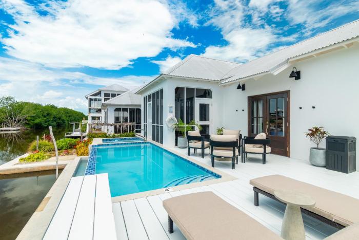 Belizean Serenity and Mistico Beach Club plus Boat Shuttle