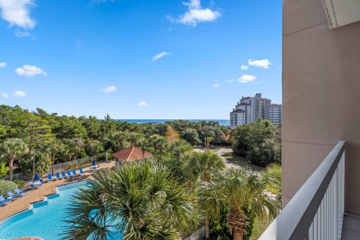 1-Bedroom Vacation Condo Miramar Beach FL