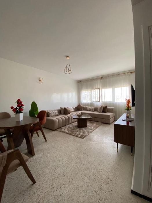 Lovely, bright, apartment - close to the Corniche of Rabat
