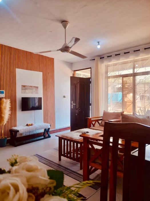One bedroom apartment prime area