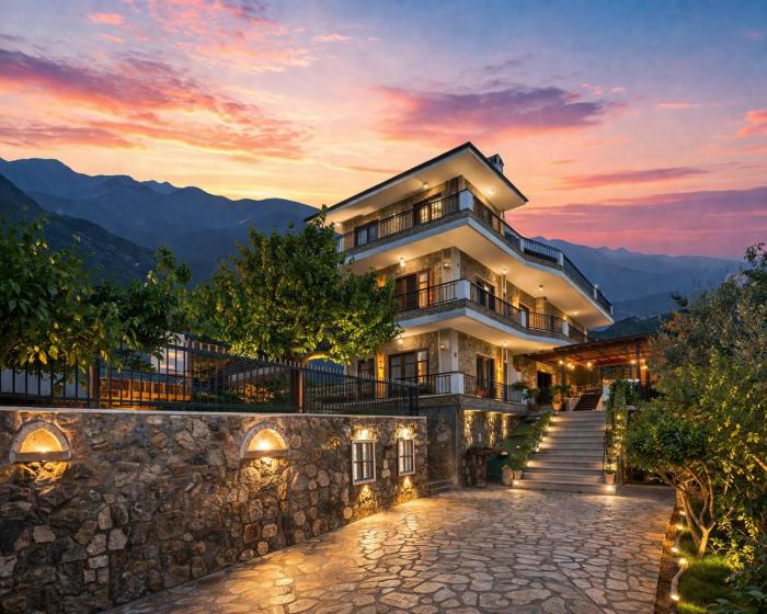 Dream Stone Holiday Bar Restaurant