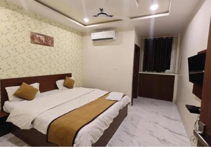 FabHotel Shivalika