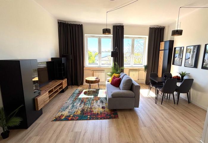 55m2 Quiet Apartment with Rooftop View & Elevator