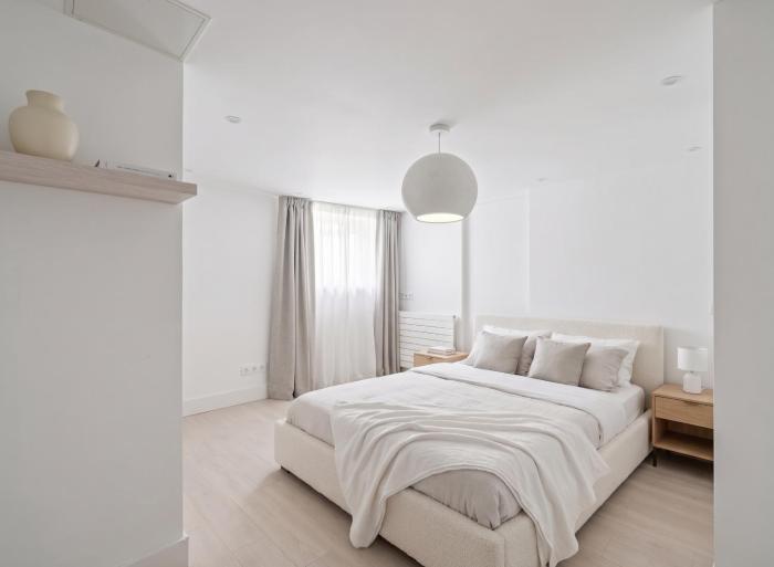 Superbe 2BR Marbeuf Champs Elysees