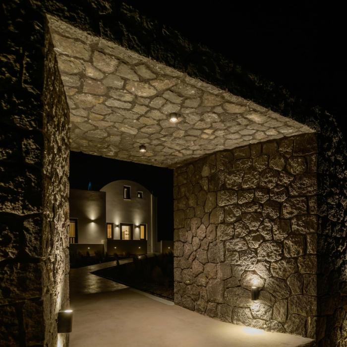 Pennys House New Luxe Jacuzzi Villa 400m from Sea