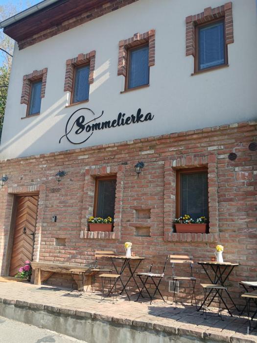 Sommeliérka - ubytování & vinný sklep