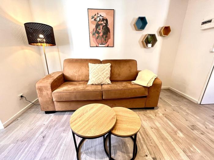 Gorgeous Apartment Near Palais des Festivals