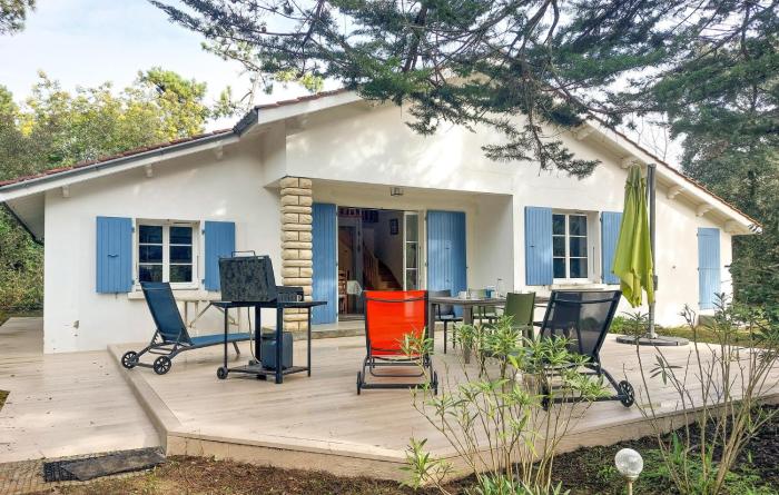 3 Bedroom Lovely Home In Saint-Georges-Doléron
