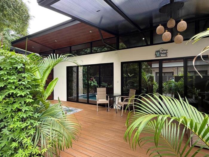 Private Pool Jungle Villa · Family · Playa Cocles