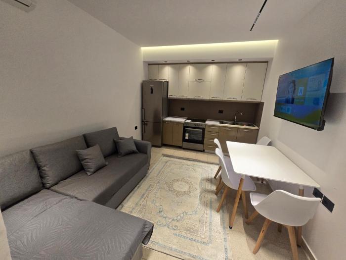 Heras Place