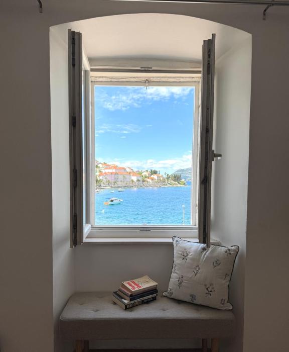 Sunsetia Korčula