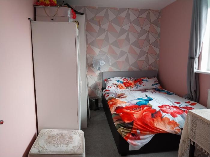 Homestay Room with Family near NEC Airport BHX