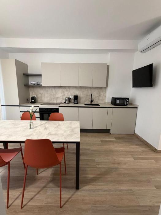La Rocca Apartment Lake View