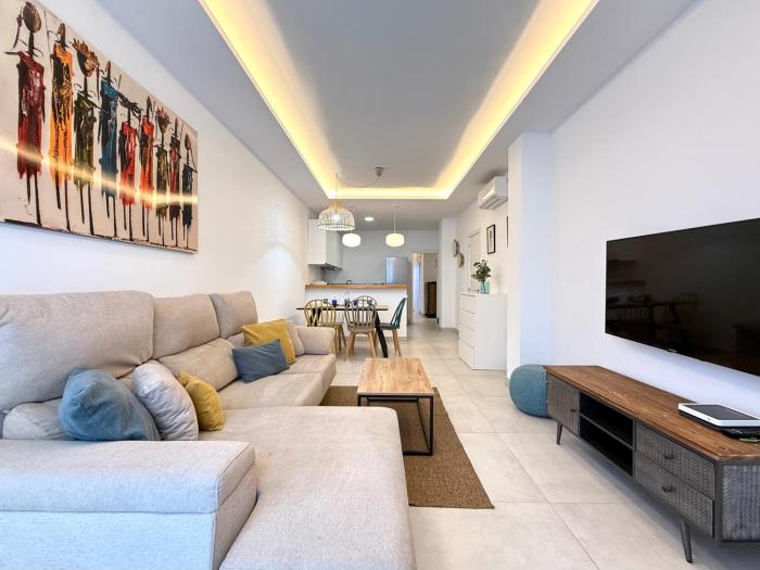 The Signature Cozy and City Center Apartment