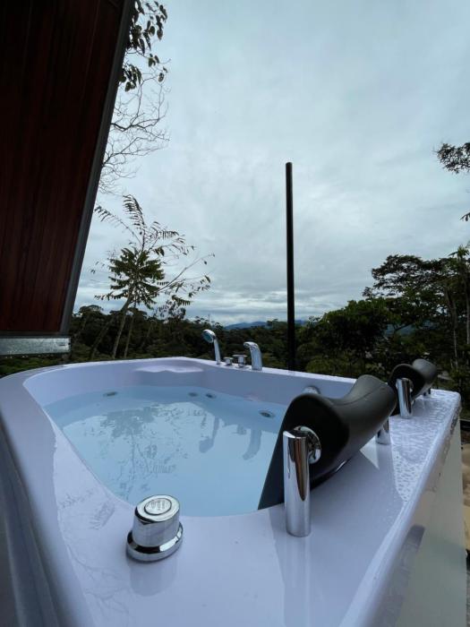 Refugio de la niebla puyo glamping
