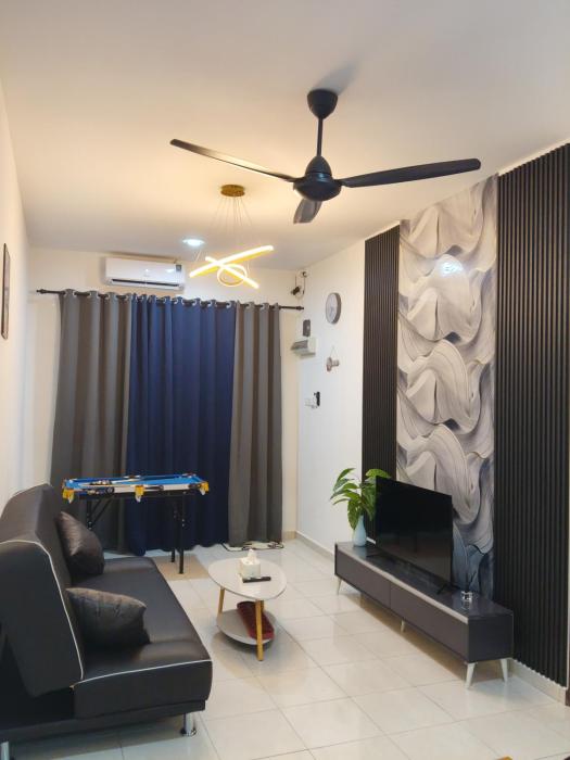 Yashz Guest House