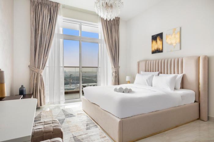 Premium Studio near Butterfly Garden with Pool and Gym