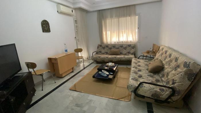 Cozy 2 Bedroom plus Living room Apartment