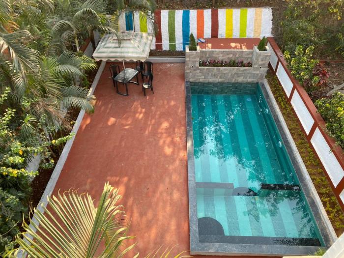 Yash Villa - The Dream Stays ll Pvt Pool ll Garden ll 2Ac rooms ll Wi-fi