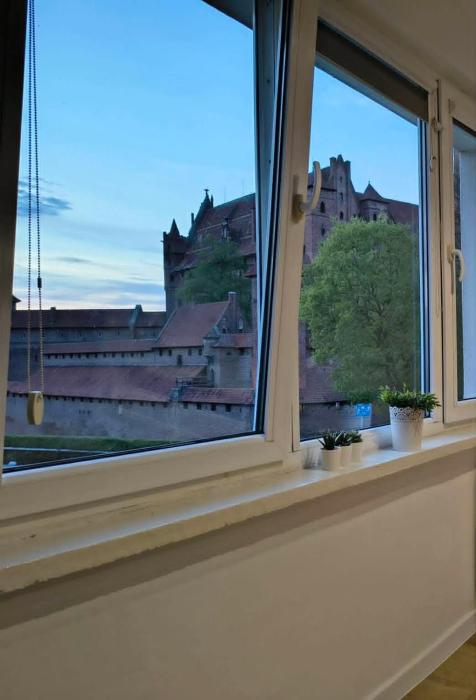 Apartament w Cieniu Zamku