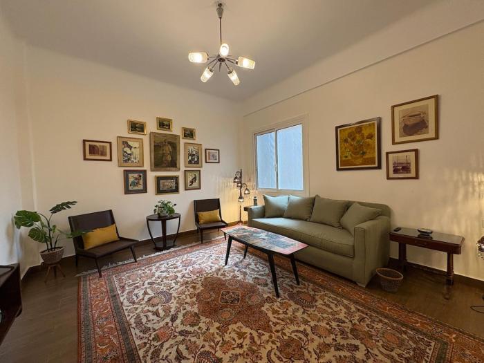 Beautifully restored flat in the heart of downtown Cairo