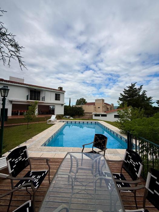 Gran Casa en Villa Del Lago
